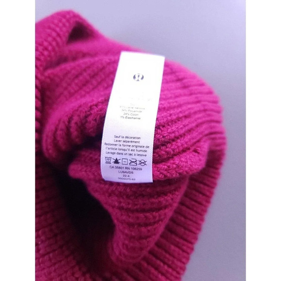 NWT Lululemon RIBBED MERINO WOOL BLEND KNIT BEANIE SZ L/XL Pomegranate - Picture 9 of 9